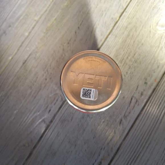 YETI Rambler Brick Red Tumbler 20oz Stainless Steel Mag Slider Lid - Picture 7 of 10